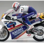 Kyosho Moto Hanging On Racer Honda NSR500 1991 Kit – RC Motorbikes