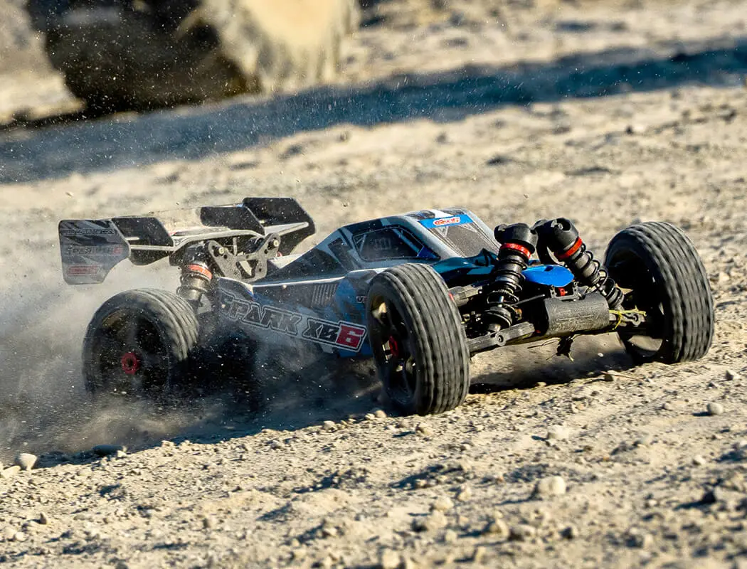 Corally Spark Xb6 6S Brushless – RC Buggies
