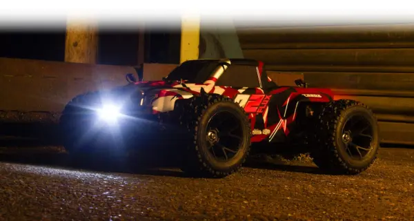 Maverick Quantum2 Flux MT - Red – RC Monster Truck – view 2