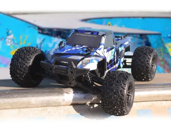Maverick Quantum2 Flux MT - Blue – RC Monster Truck – view 12