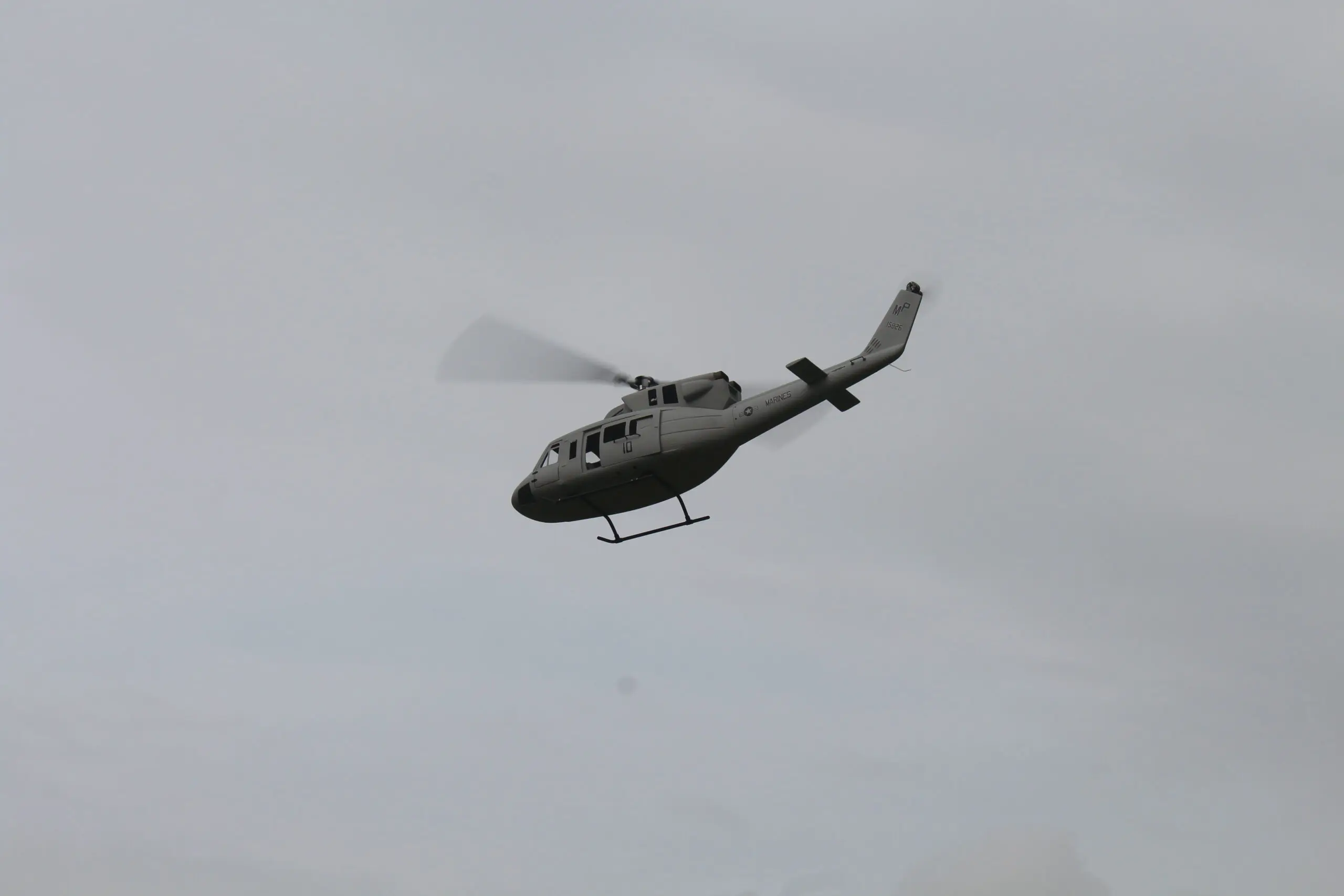 FL500 V2 FLISHRC Roban UH-1N Bell 212 500 Size Helicopter Scale Tow Rotor GPS with L7 Flight Controller RTF – RC Helicopters