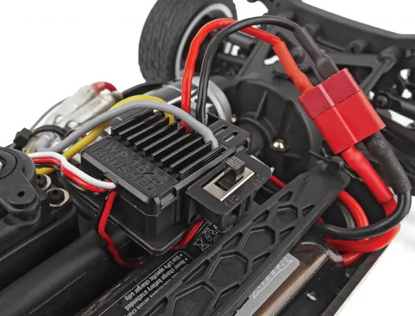 Team Associated Reflex 14r Hoonitruck RTR Street Car – view 9