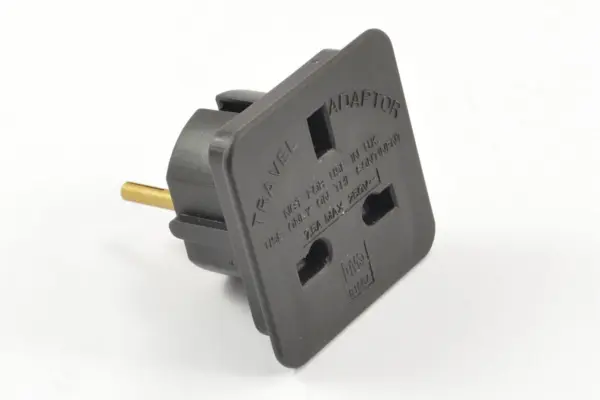 CML Distribution Plug Adaptor - Uk to Eu Converter – view 2