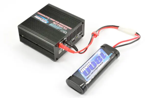 Etronix Powerpal Peak Plus Ac 1/3/5amp Charger (Uk Plug) – view 4