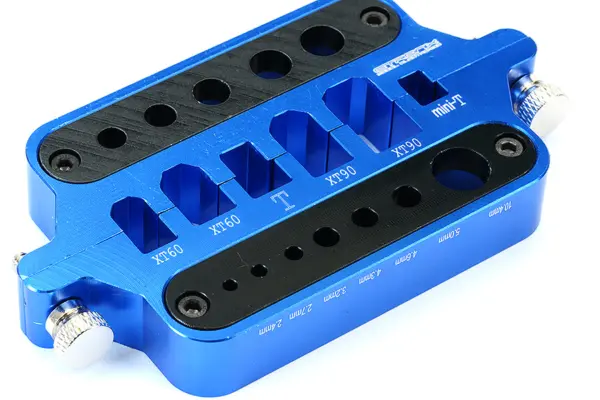Etronix Aluminium Connector Soldering Jig Board – view 2
