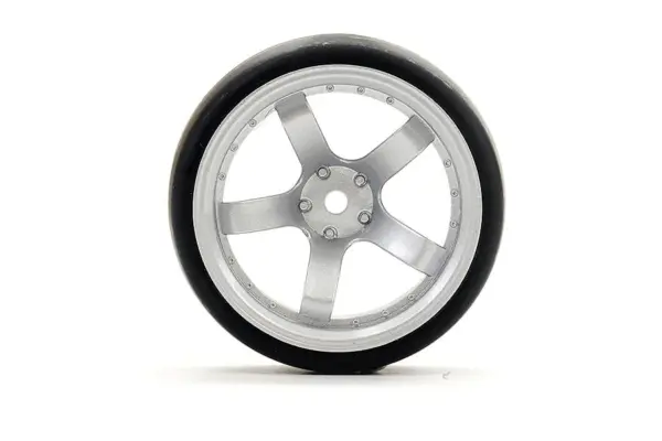 Fastrax 1/10 (4) Drift D1 Tyre W/9mm 5-Spoke Wheel- Satin Sil – view 3