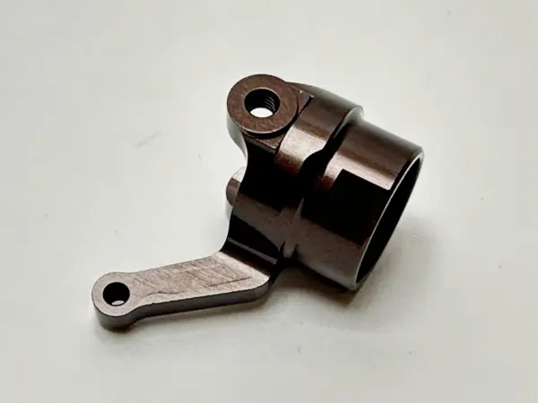 Aluminium Knuckle Arm Kyosho Inferno MP9-MP10 (1) CNC - Left – view 2