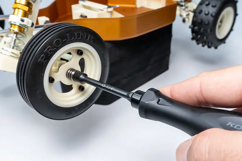 Outils Koswork Pour Associated Rc10 (7pcs) – Kyosho Parts