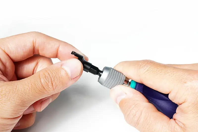 Outil Koswork De Montage-Démontage d'Embrayage 1:8 Buggy – Kyosho Parts