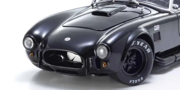 Kyosho 1:18 Shelby Cobra 427 S/C Spider 1962 Black – view 5