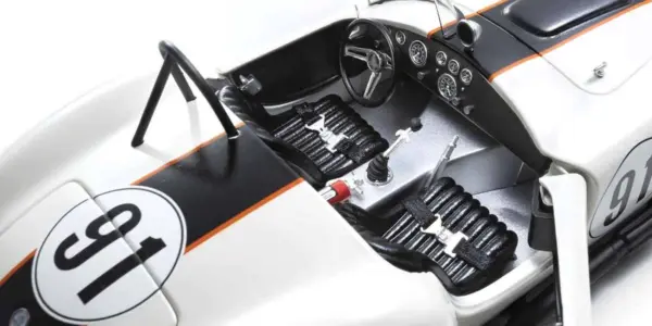 Kyosho 1:18 Shelby Cobra 427 S/C Essex Wire Bridgehampton 1965 nr.91 – view 8