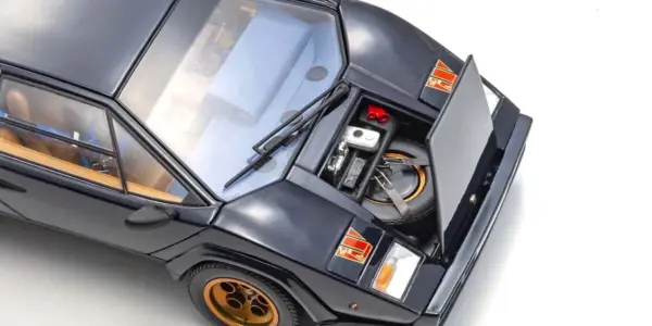 Kyosho 1:18 Lamborghini Countach Lp500s Walter Wolf 1982 Dark Blue – view 3