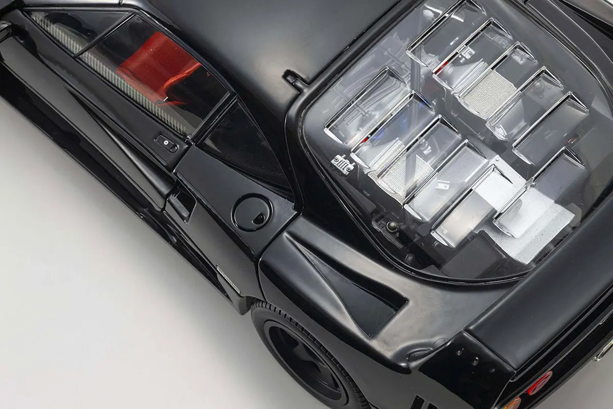 Kyosho 1:18 Ferrari F40 Black 1987 Die-Cast Collection – RC Cars