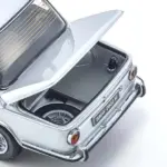 Kyosho 1:18 BMW 2002 Tii 1972 Silver – Diecast static models