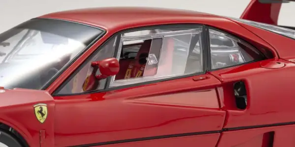 Kyosho 1:12 Ferrari F40 Competizione 1989 Red – view 6