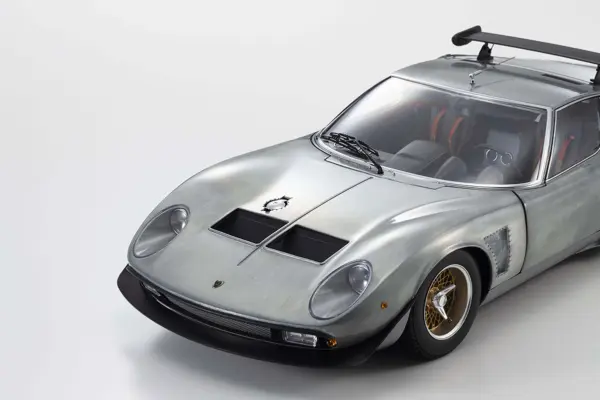 Kyosho 1:12 Lamborghini Miura SVR 1970 Polished Limited – view 9