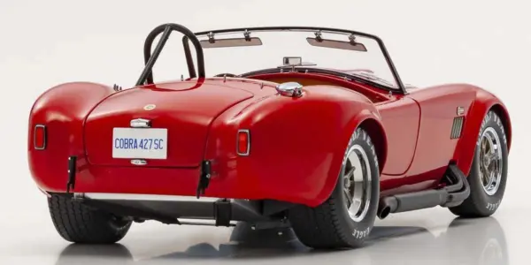 Kyosho 1:12 Shelby Cobra 427 S/C Spider 1962 Red – view 5