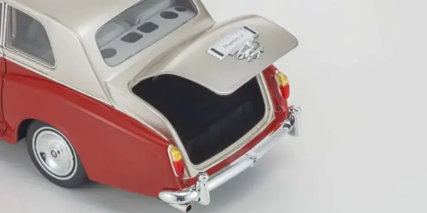 Kyosho 1:18 Rolls-Royce Phantom Vi Ewb 1968 Red-Light Beige – view 5