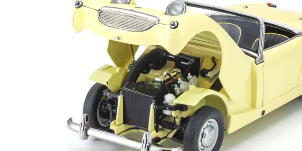 Kyosho 1:18 Austin Healey Sprite 1958 Primrose Yellow – view 5