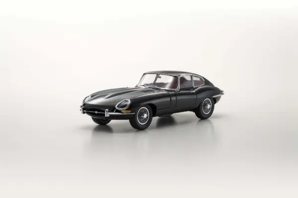 Kyosho 1:18 Jaguar E-Type 3.8l Coupe Mk1 1961 Black – view 5