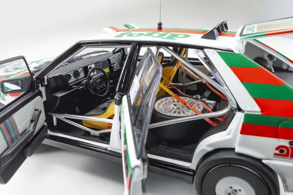 Kyosho 1:18 Lancia Delta Hf 4wd Targa Florio 1987 Team Totip nr.1 – view 6