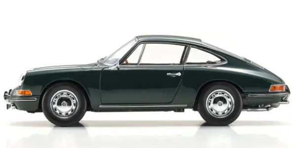 Kyosho 1:18 Porsche 911 2.0 (901) 1964 Irish Green – view 3