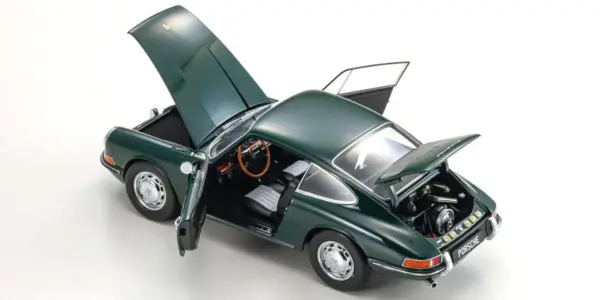Kyosho 1:18 Porsche 911 2.0 (901) 1964 Irish Green – view 5
