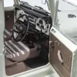 Kyosho 1:18 Toyota Land Cruiser 40 Van (BJ42V) 1980 White – RC Cars