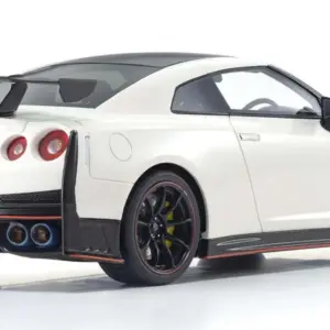 Kyosho 1:18 Resin Samurai Collection Nissan Gt-R Nismo 2024 Sp White – RC Cars