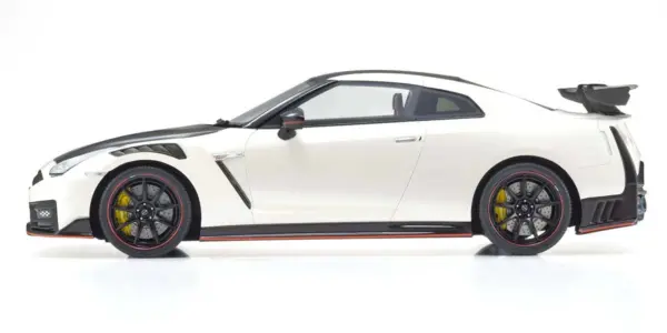 Kyosho 1:18 Resin Samurai Collection Nissan Gt-R Nismo 2024 Sp White – view 3