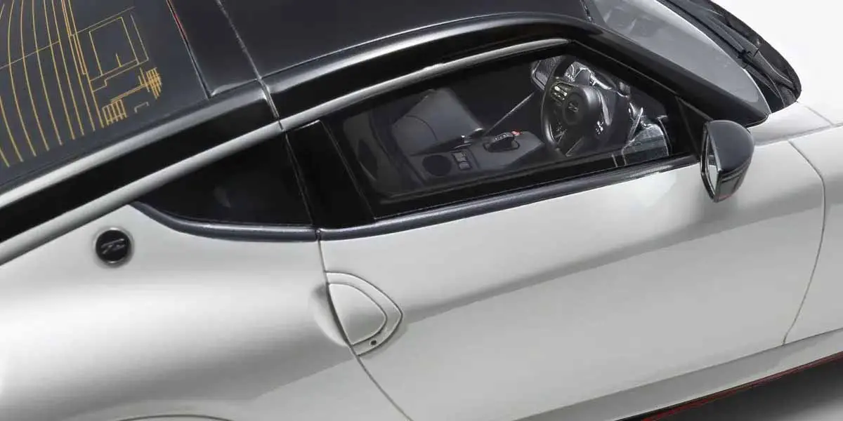 Kyosho 1:18 Resin Samurai Collection Nissan Fairlady Z 2024 White – RC Cars