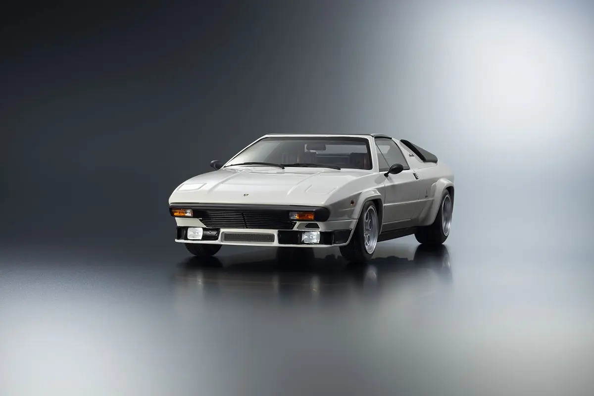 KYOSHO 1:18 Resin Samurai Lamborghini Silhouette Blanche Collection – RC Cars