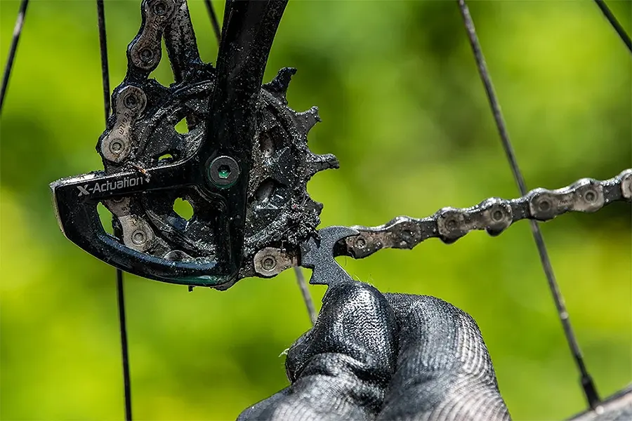 Muc-Off 3x Brush Set (Detail, Soft, Claw) – RC Cars