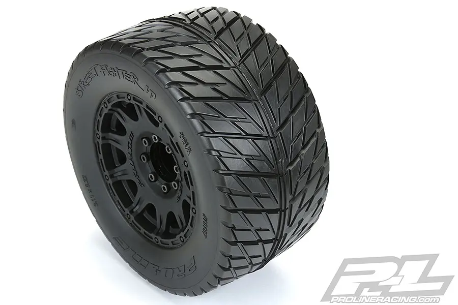 Proline Street Fighter 3.8" Belted Tires Mounted on Raid Black Wheels 8x32 Hex 17mm – RC Cars