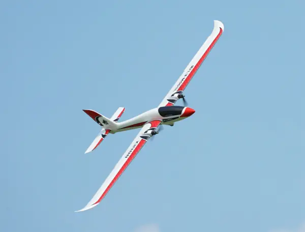 Xfly Swift X2100 Twin Glider Without Tx/Rx/Batt – view 3