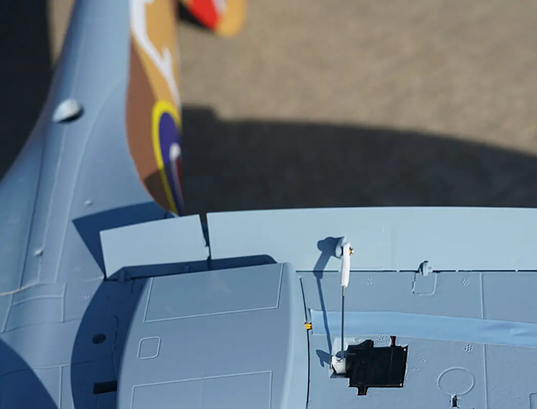 Xfly Supermarine Spitfire Mkix Brown 1200mm No Landing Gear Without Tx/Rx/Bat – RC Planes