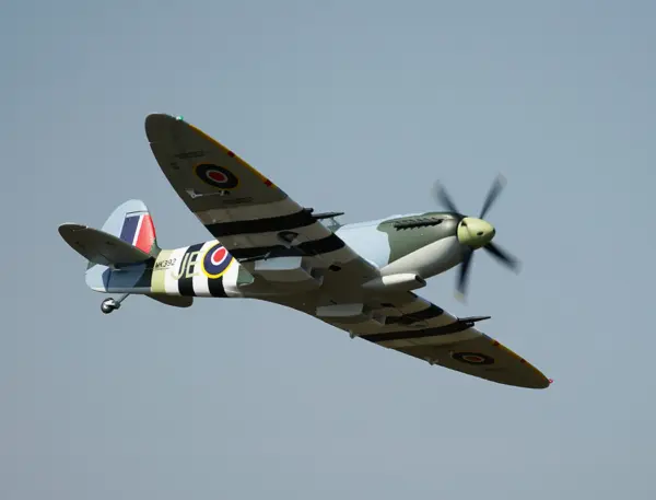 Xfly Supermarine Spitfire Mkix Green 1200mm Without Tx/Rx/Batt – view 2