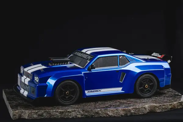 Maverick Rc Quantumr Flux 4s 1/8 4wd Muscle Car - Blue – RC Drift Car – view 8