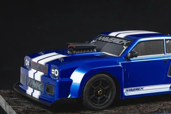Maverick Rc Quantumr Flux 4s 1/8 4wd Muscle Car - Blue – RC Drift Car – view 9
