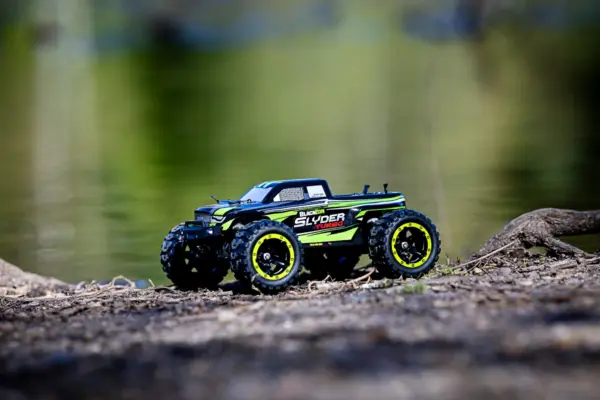 Blackzon Slyder Mt Turbo 1/16 4wd 2s Brushless - Green – RC Buggy – view 9