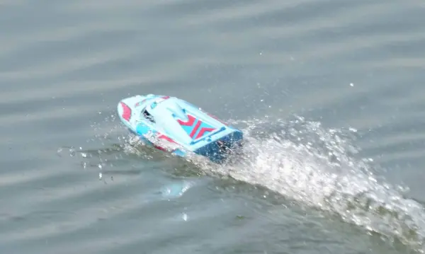 Joysway Magic Vee V6 Electric Abs 270mm Brushed 2.4g RTR Boat – RC Speed Boat – view 6