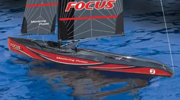 Joysway Focus III 995mm 2.4G RTR Sailboat (R) – view 2