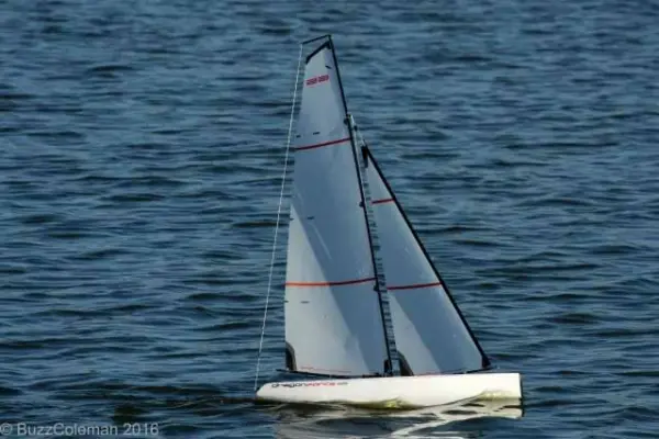Joysway Dragon Force 65 V8 650mm RTR Racing Sailboat W/FlySky I6 – view 12