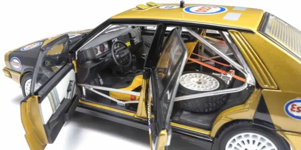 Kyosho 1:18 Lancia Delta HF 4WD Rally Piancavallo 1987 Esso Nr.1 – view 5