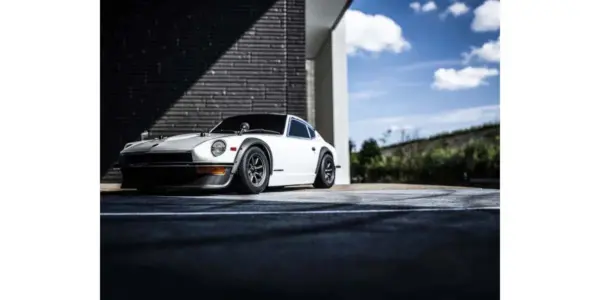 Kyosho Fazer Fz02 Datsun 240z 1971 Tuned Ver. White 1:10 Readyset – RC Car – view 11