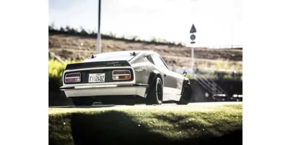Kyosho Fazer Fz02 Datsun 240z 1971 Tuned Ver. White 1:10 Readyset – RC Car – view 5