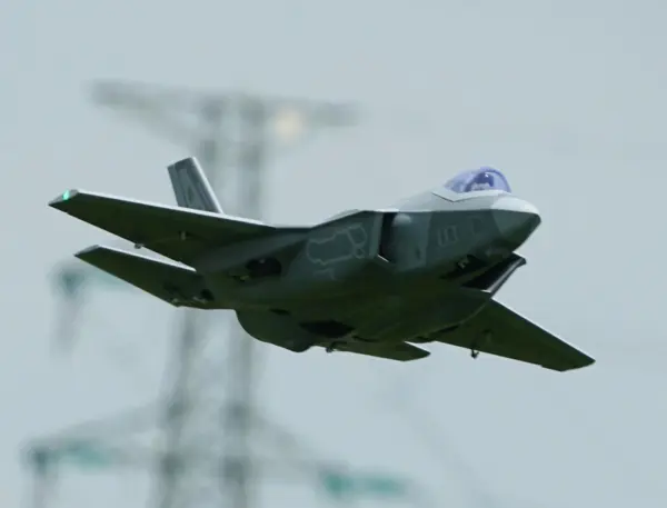 Xfly 70mm Edf F-35 Lightning 750mm With Retract Without Tx/Rx/Battery – view 2