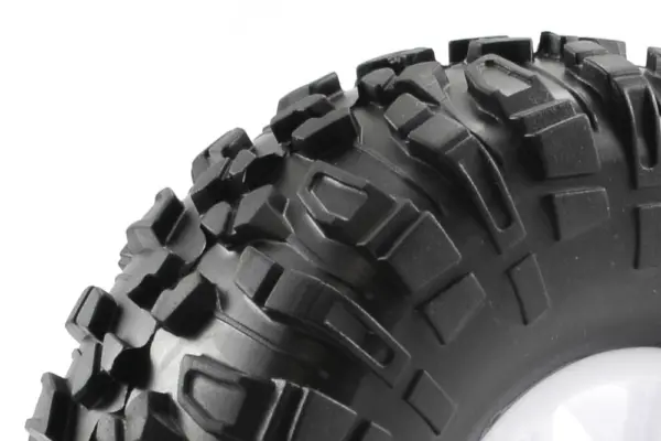 FTX Outlaw Pre-Mounted Wheels & Tyres - White – view 3