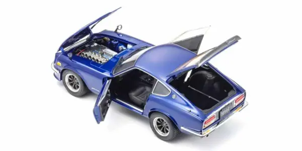 Kyosho 1:18 Nissan Fairlady Z-L (S30) 1970 Blue Metallic – view 5