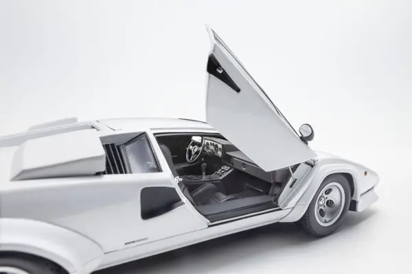 Kyosho 1:18 Lamborghini Countach Lp400 S White – view 7